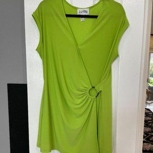 Joseph Ribkoff lime green faux wrap top. Eye-catching size L. EUC.